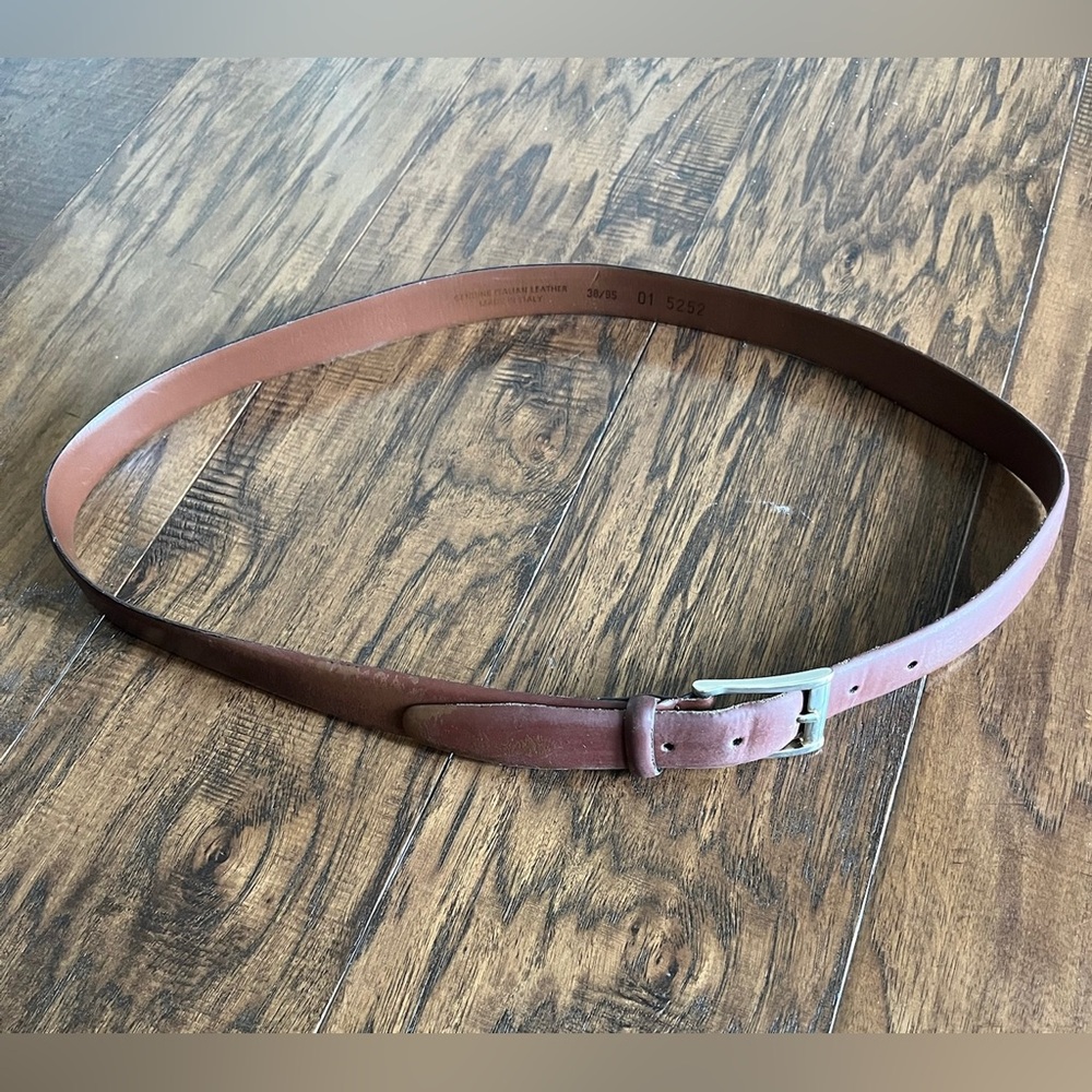Genuine Italian Leather Made in Italy Belt 38